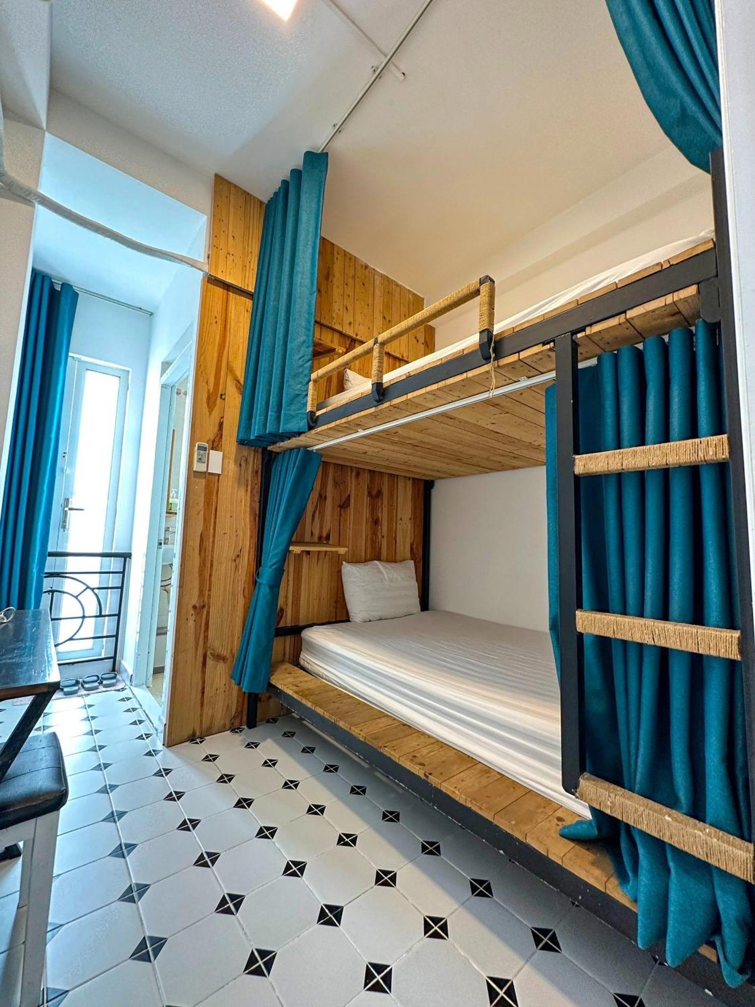 Vika Homestay Hô Chi Minh-Ville Extérieur photo